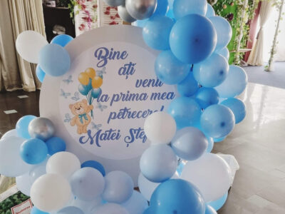 Panou-de-intampinare-galerie